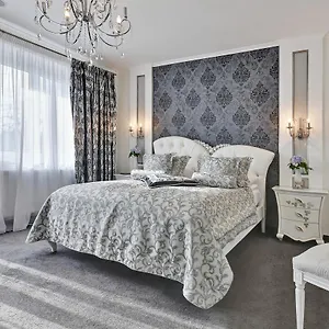Wellness & Boutique Pod Lipkami Praha