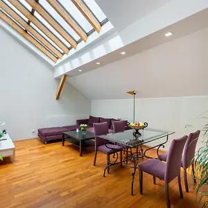 4* Appart hôtel Almandine